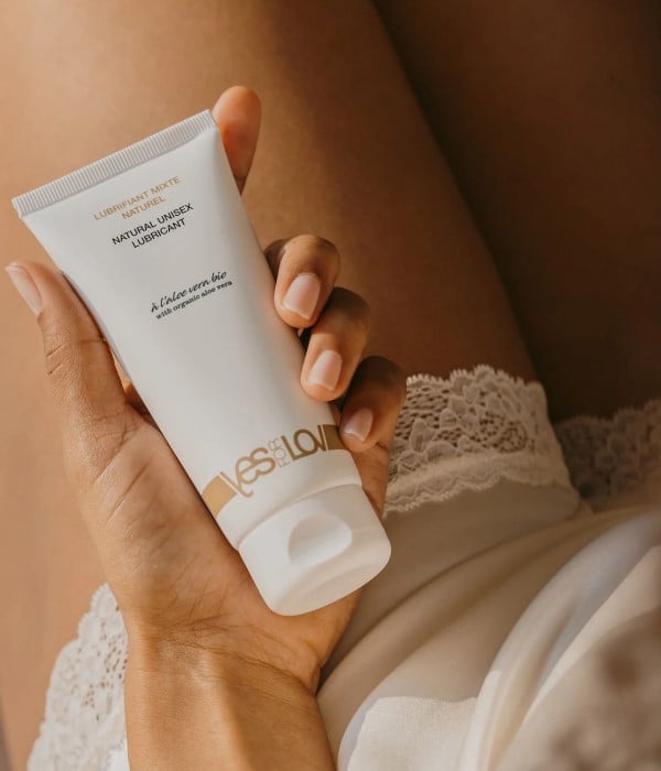 Органический лубрикант на водной основе с алое вера YESforLOV Natural Intimate Lubricant, 100 мл - Изображение 2