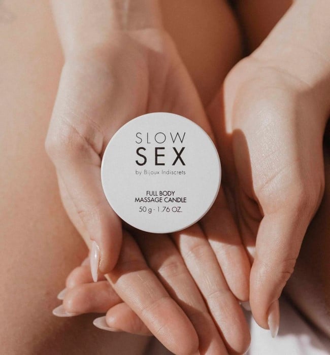 Массажная свеча Bijoux Indiscrets Slow Sex Full Body Massage Candle, 50 г - Изображение 2